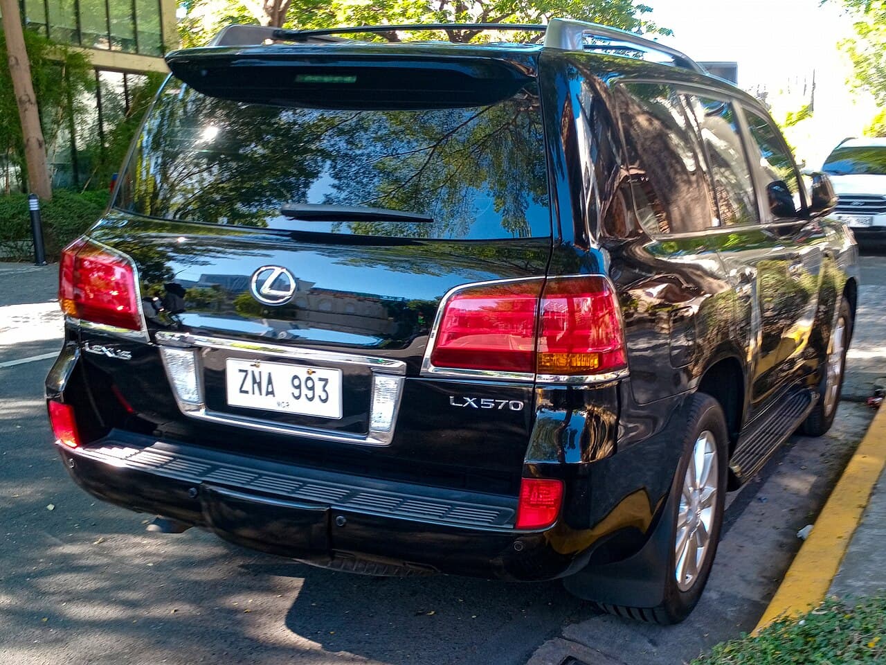 2020 Lexus LX — Lexus LX 570